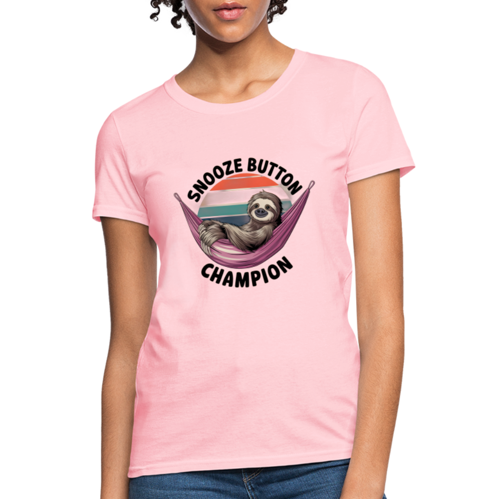 Snooze button champion Women's T-Shirt - pink