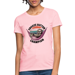 Snooze button champion Women's T-Shirt - pink